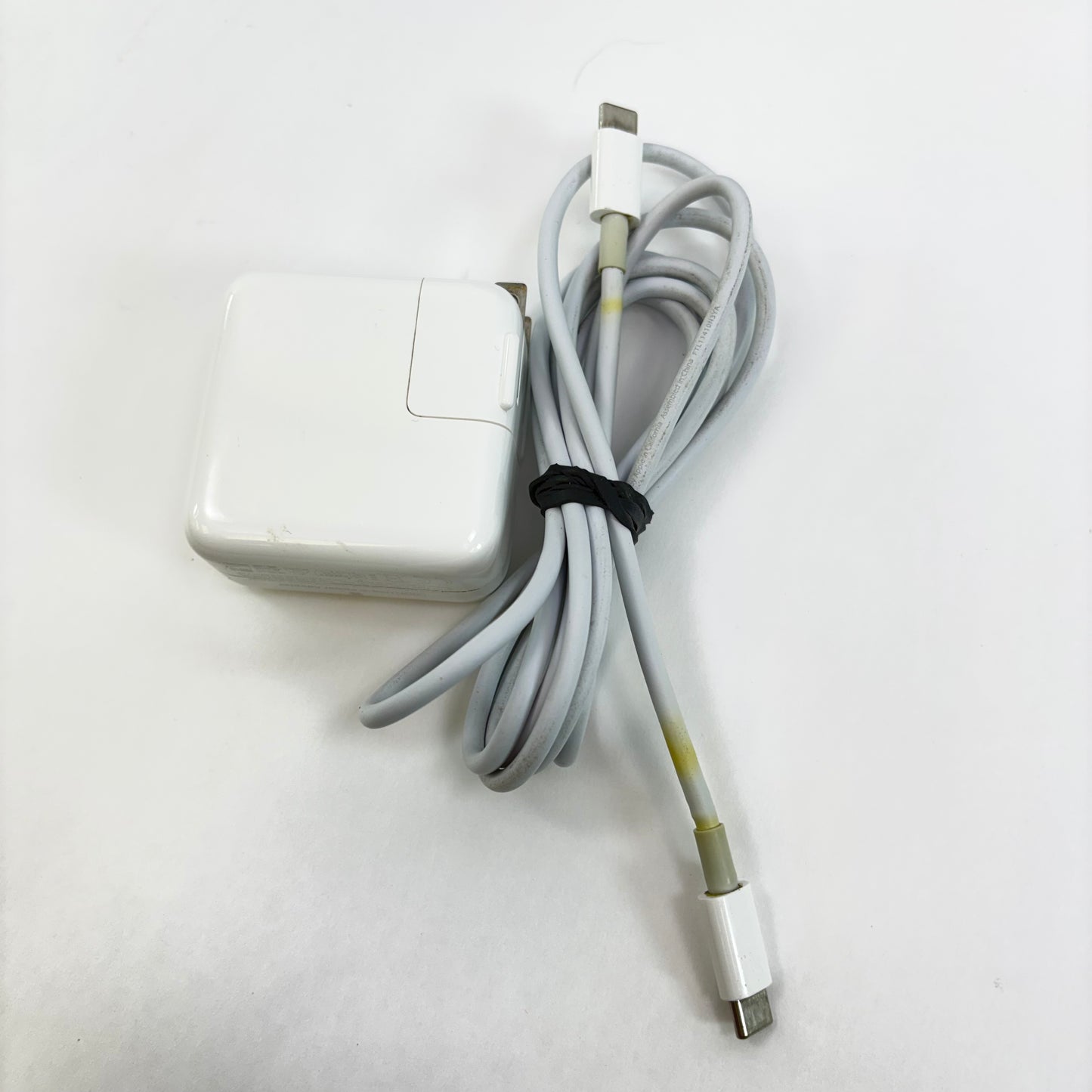 2020 Apple MacBook Air 13.3" M1 7C GPU 3.2GHz 8GB RAM 256GB SSD A2337