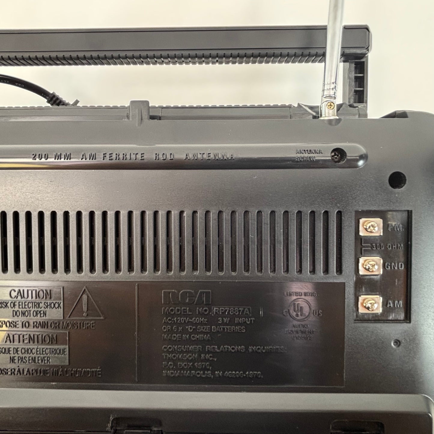 GE Superadio iii AM/FM Stereo Reciever Black 7-2887