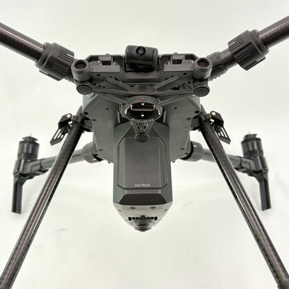  DJI Matrice 200 4K Quadcopter Camera Drone M200 8 Batteries And Controller 