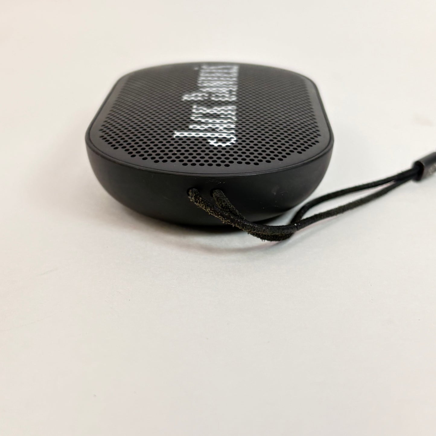 Bang & Olufsen Beoplay P2 Bluetooth Speaker Black Jack Daniel's