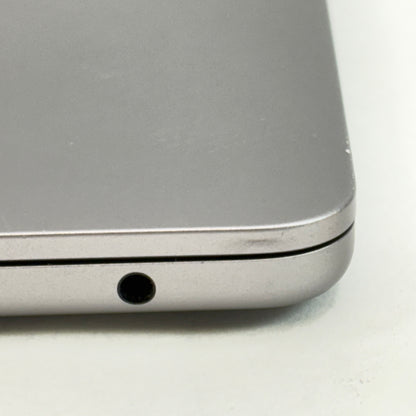 2022 Apple MacBook Air 13.6" M2 8C GPU 3.5GHz 8GB RAM 256GB SSD A2681