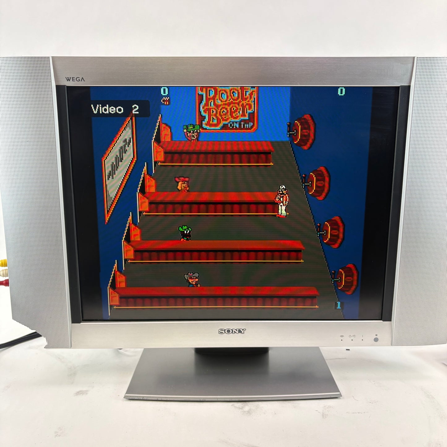 Sony 21" KLV-21SG2 WEGA LCD 1024x768 Retro Gaming TV 2004