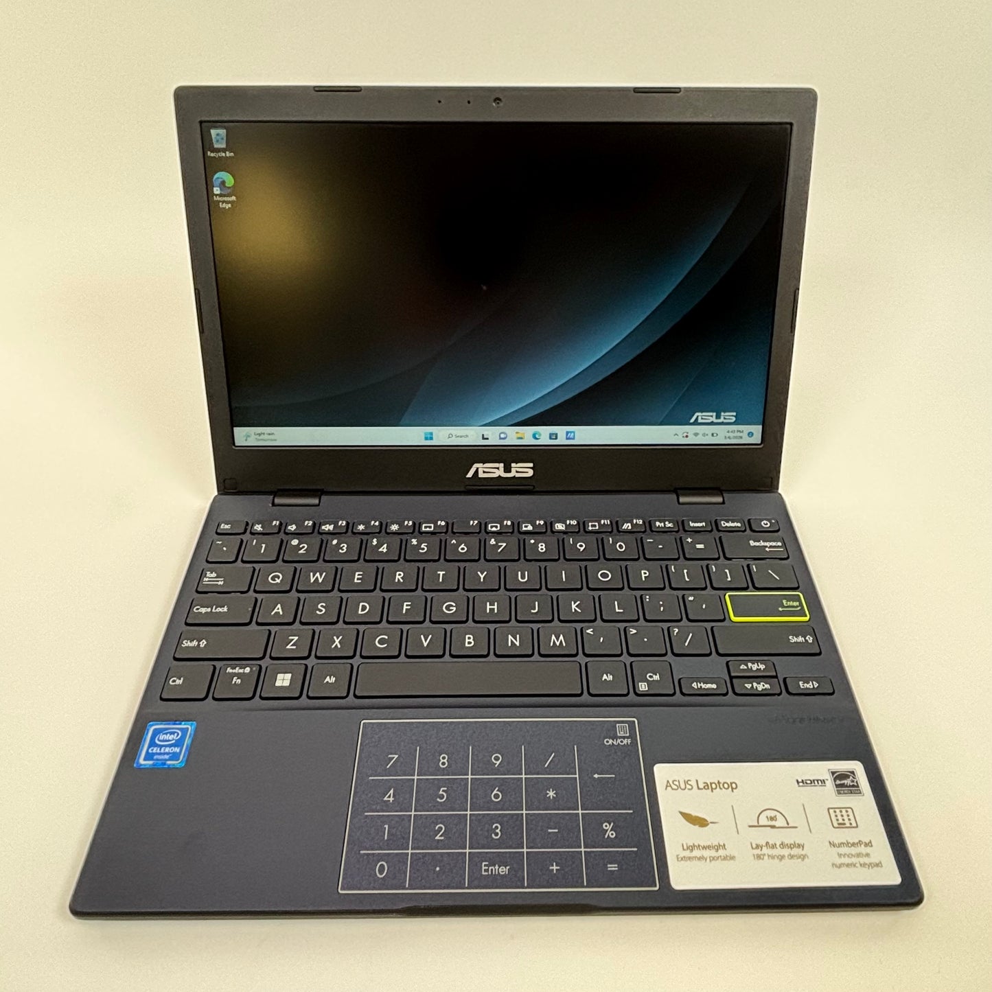 Asus Vivobook 14 E210MA 14" Celeron N4020 4GB RAM 64GB Intel UHD Graphics 600