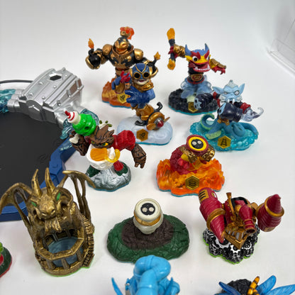 Activision Skylanders Superchargers Portal of Power 0000655 with Figures