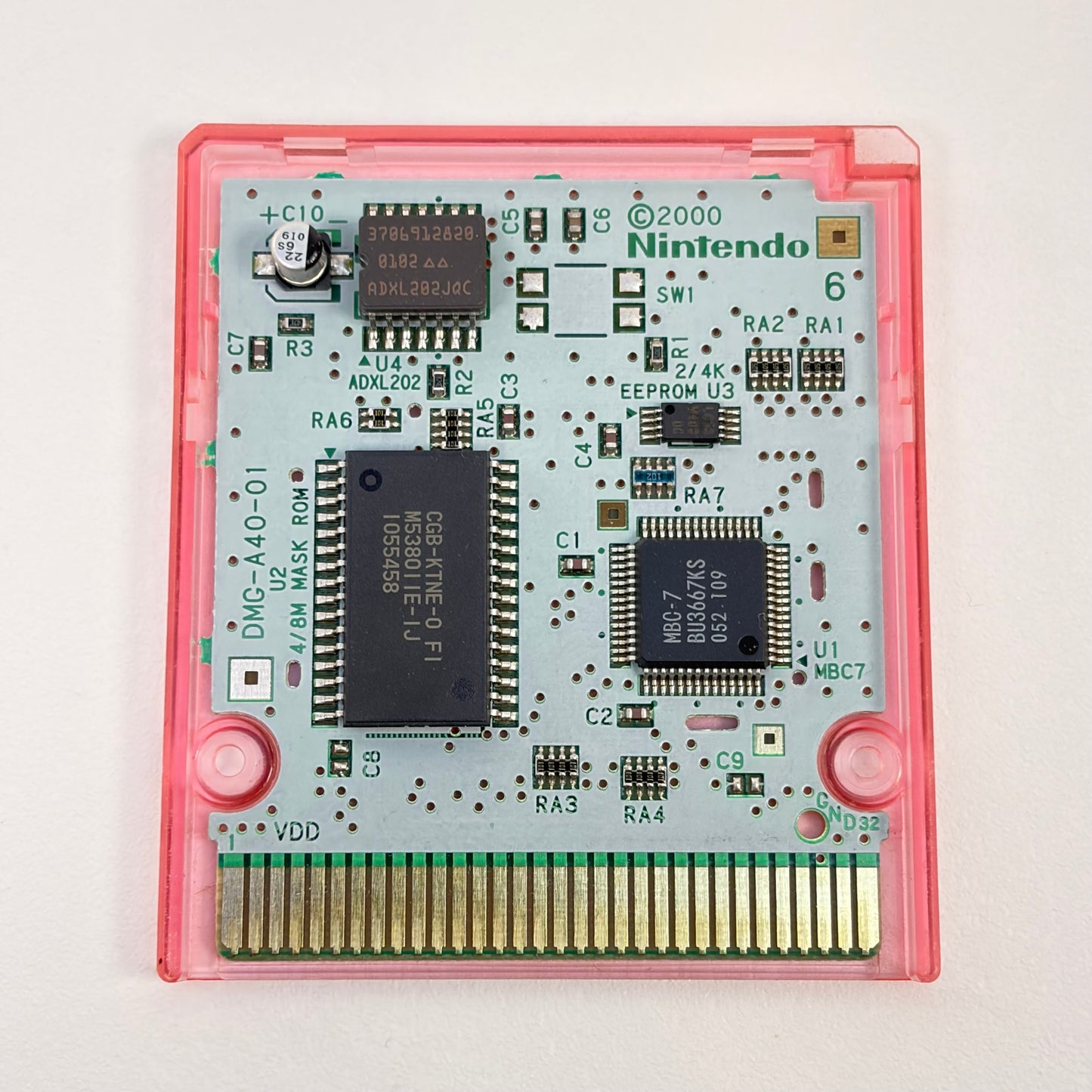 Kirby Tilt and Tumble (Nintendo GameBoy Color, 2001)