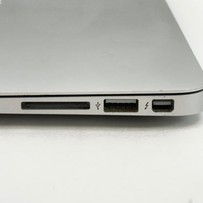 2017 Apple MacBook Air 13.3" i5 1.8GHz 8GB RAM 128GB HDD Silver A1466