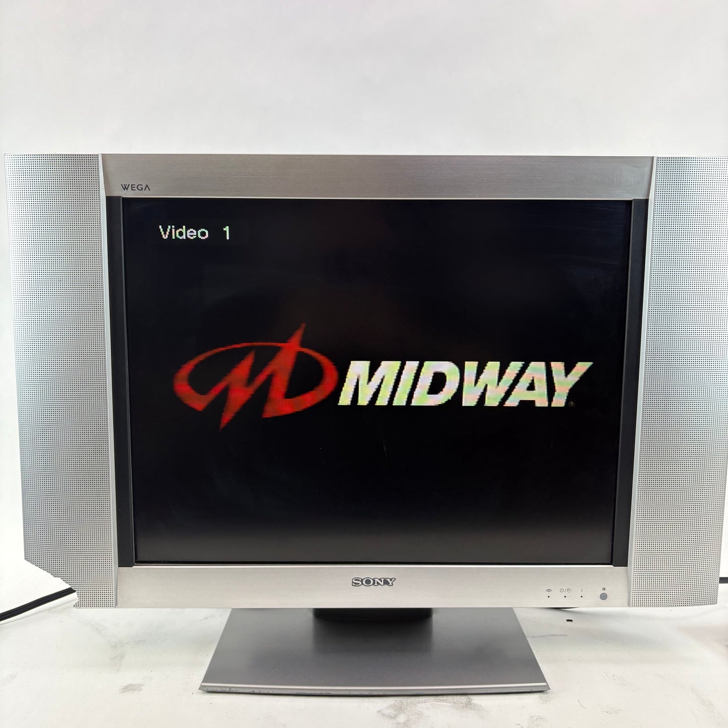 Sony 21" KLV-21SG2 WEGA LCD 1024x768 Retro Gaming TV 2004