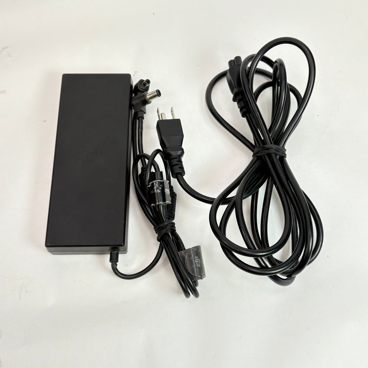  DJI Matrice 200 4K Quadcopter Camera Drone M200 8 Batteries And Controller 