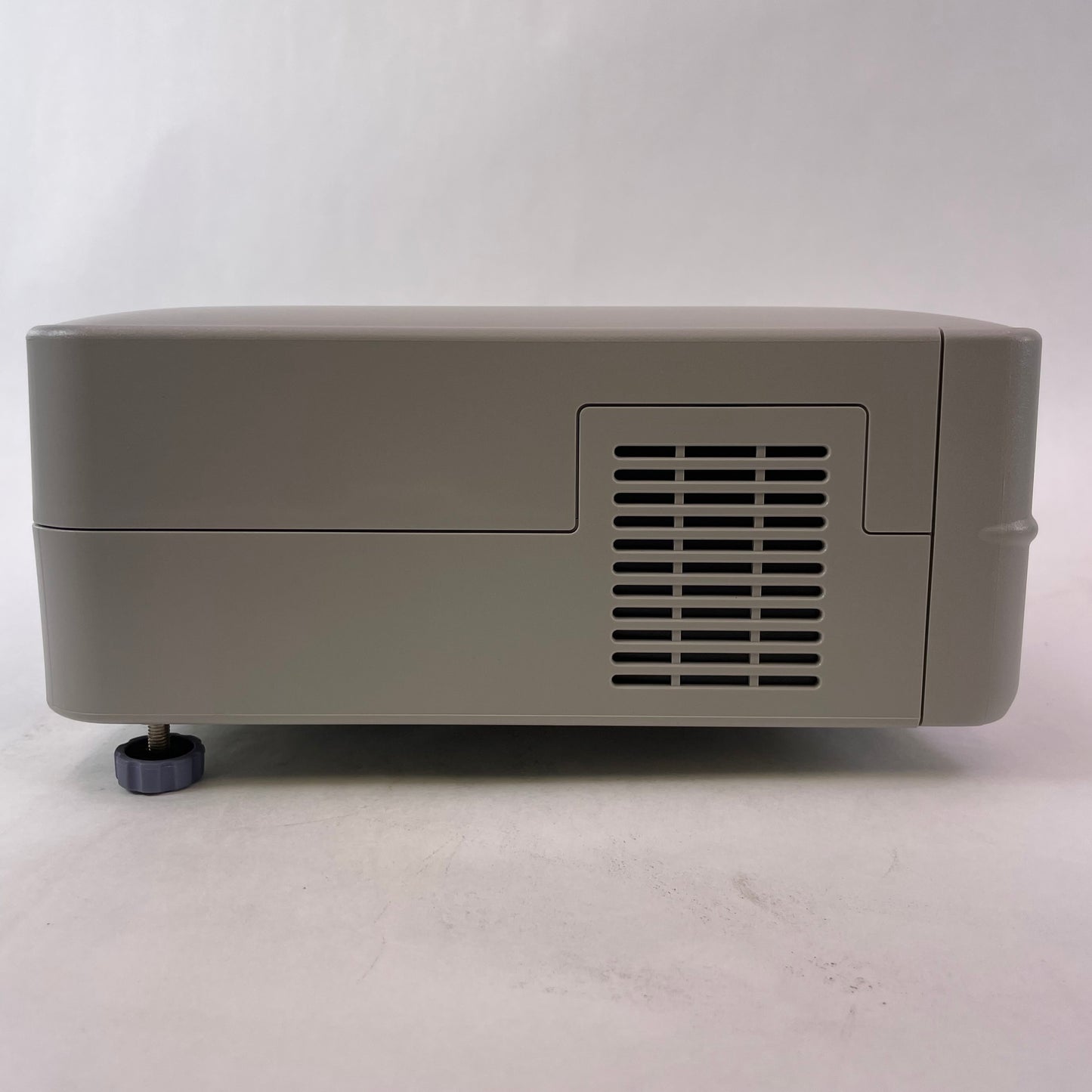 Sharp Notevision PG-B10S LCD Portable Projector
