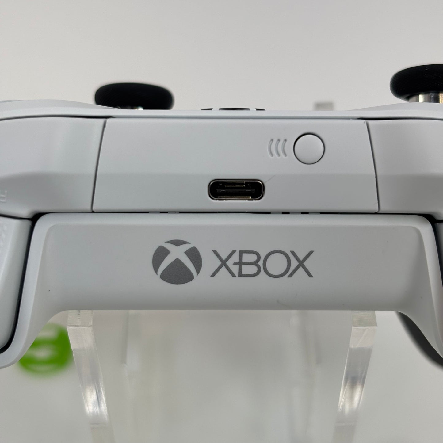 Microsoft Xbox One Elite Controller Series 2 White 1797 - No Paddles