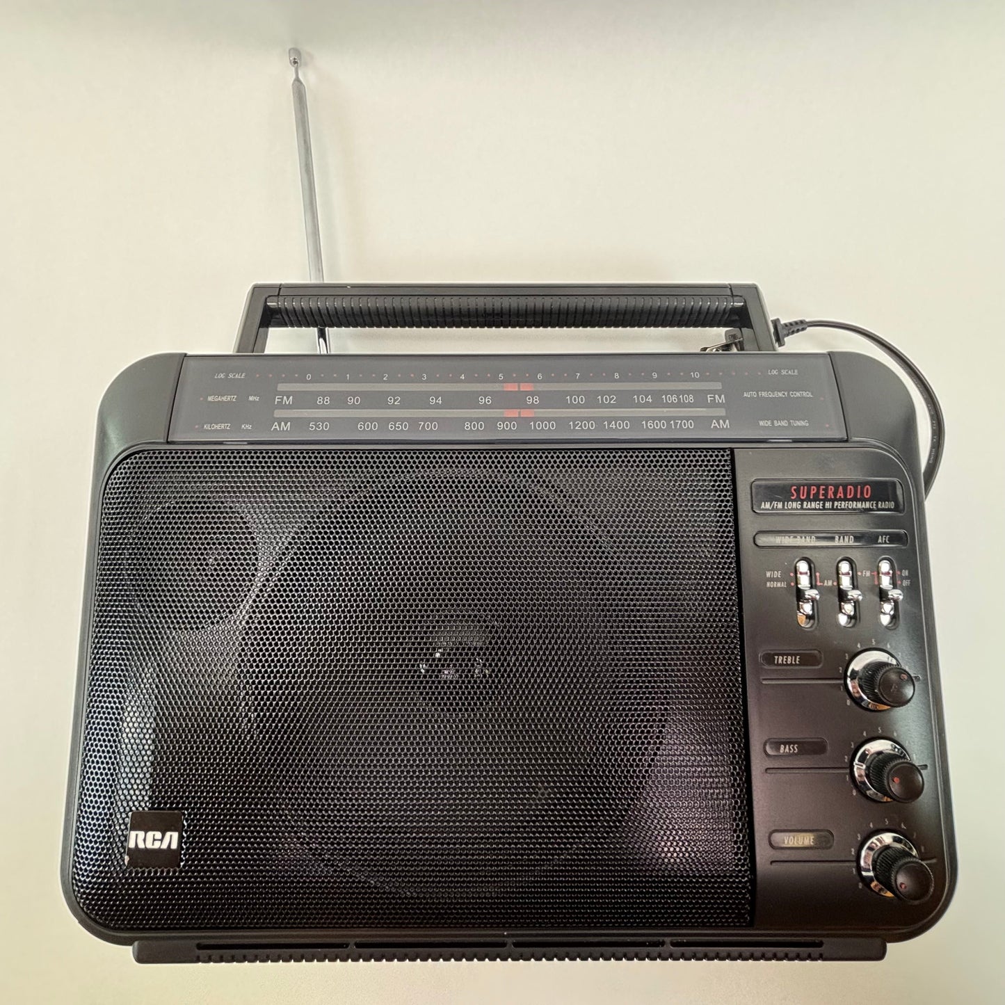 GE Superadio iii AM/FM Stereo Reciever Black 7-2887