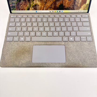 Microsoft Surface Pro 10 for Business 2079 13" Core Ultra 5 135U 8GB RAM 250GB