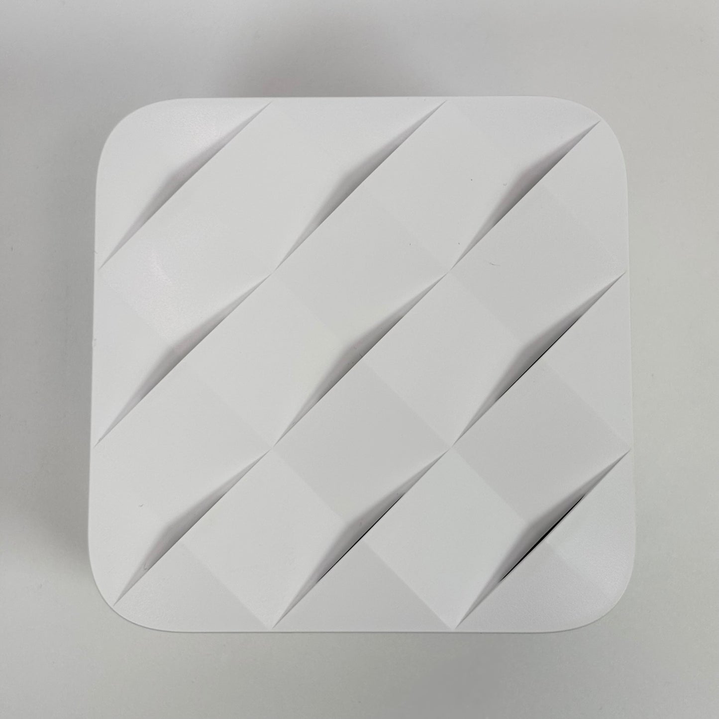 NETGEAR Orbi Dual Band WiFi 5 RBR10 RBS10 AC1200 Mesh Router and Satellite