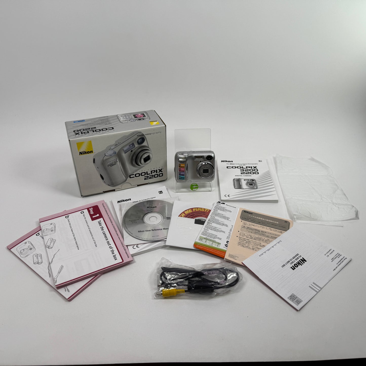 Nikon COOLPIX 2200 2.0MP Compact Camera