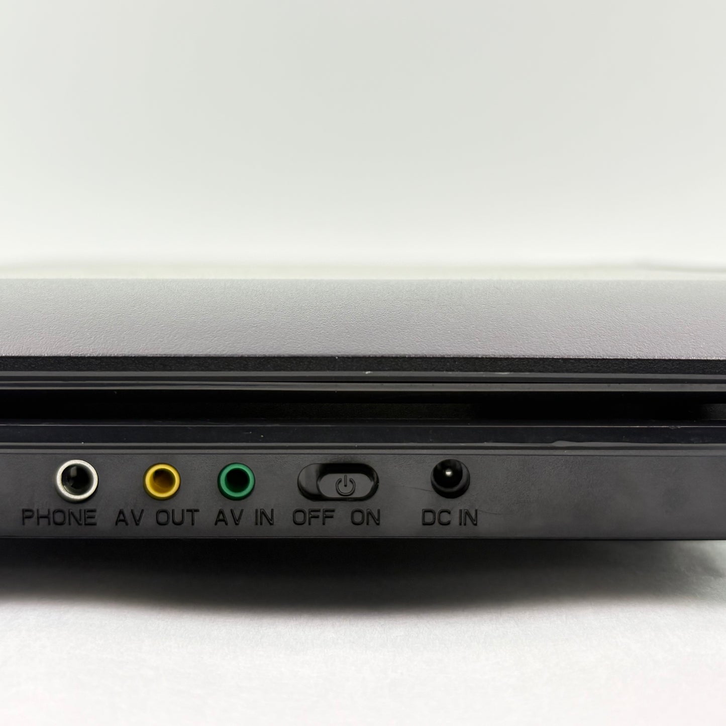 Proscan PDVD1332 Portable DVD Player