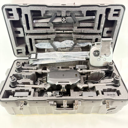  DJI Matrice 200 4K Quadcopter Camera Drone M200 8 Batteries And Controller 