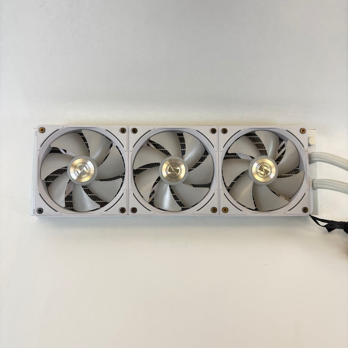 Lian Li Galahad 360mm AIO CPU Water Cooler HS2LCD36TW - 3X 120mm RGB Fans