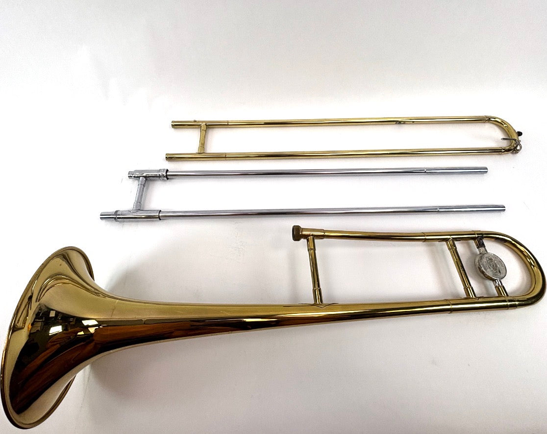 Bundy Vincent Bach Brass Instrument   H.& A. SELMER INC Missing Mouthpiece