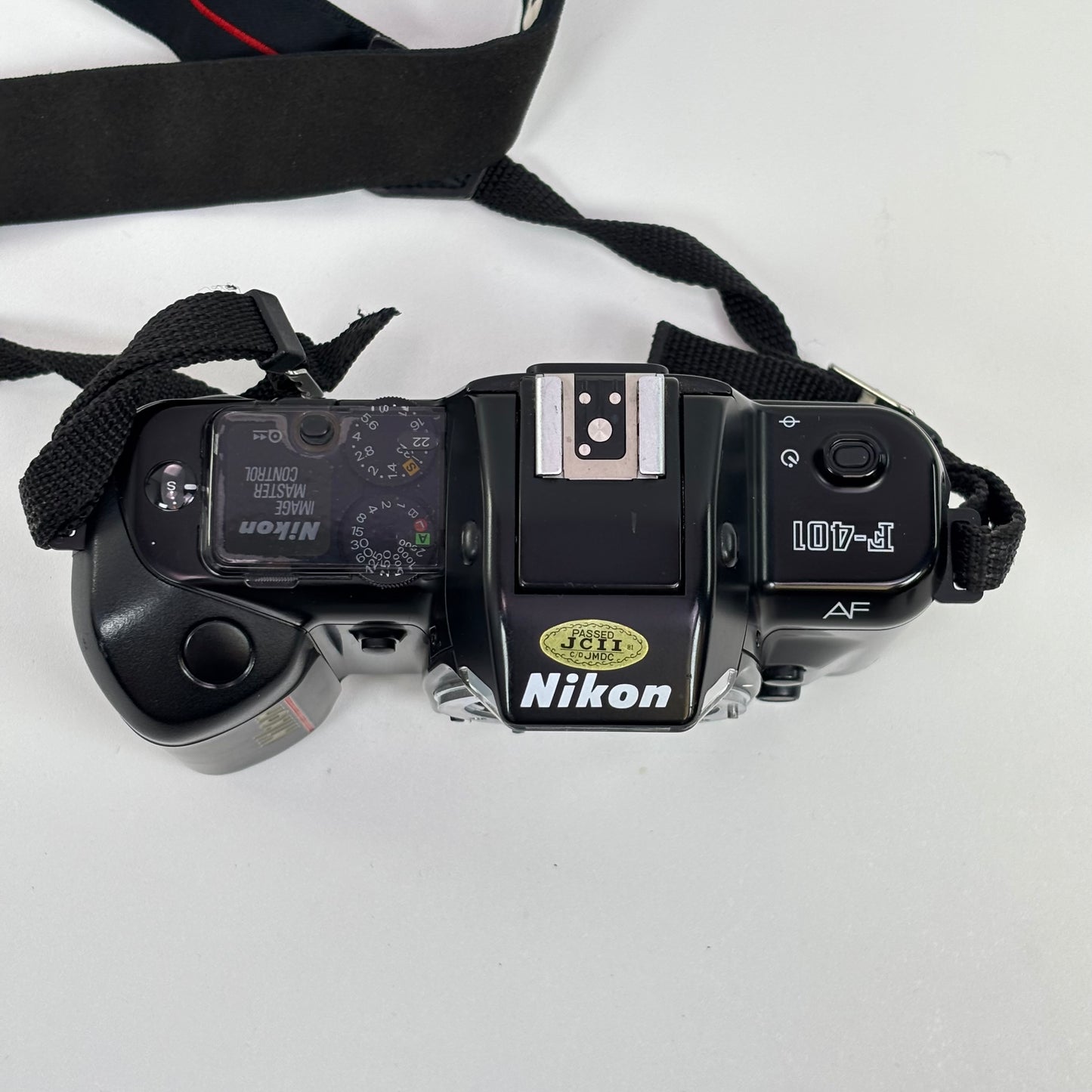 Nikon F-401 SLR Film Camera Nikon AF Nikkor 35-70mm f3.3-4.5 Zoom Lens