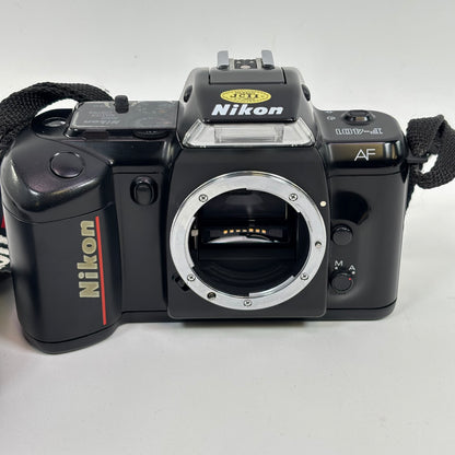 Nikon F-401 SLR Film Camera Nikon AF Nikkor 35-70mm f3.3-4.5 Zoom Lens