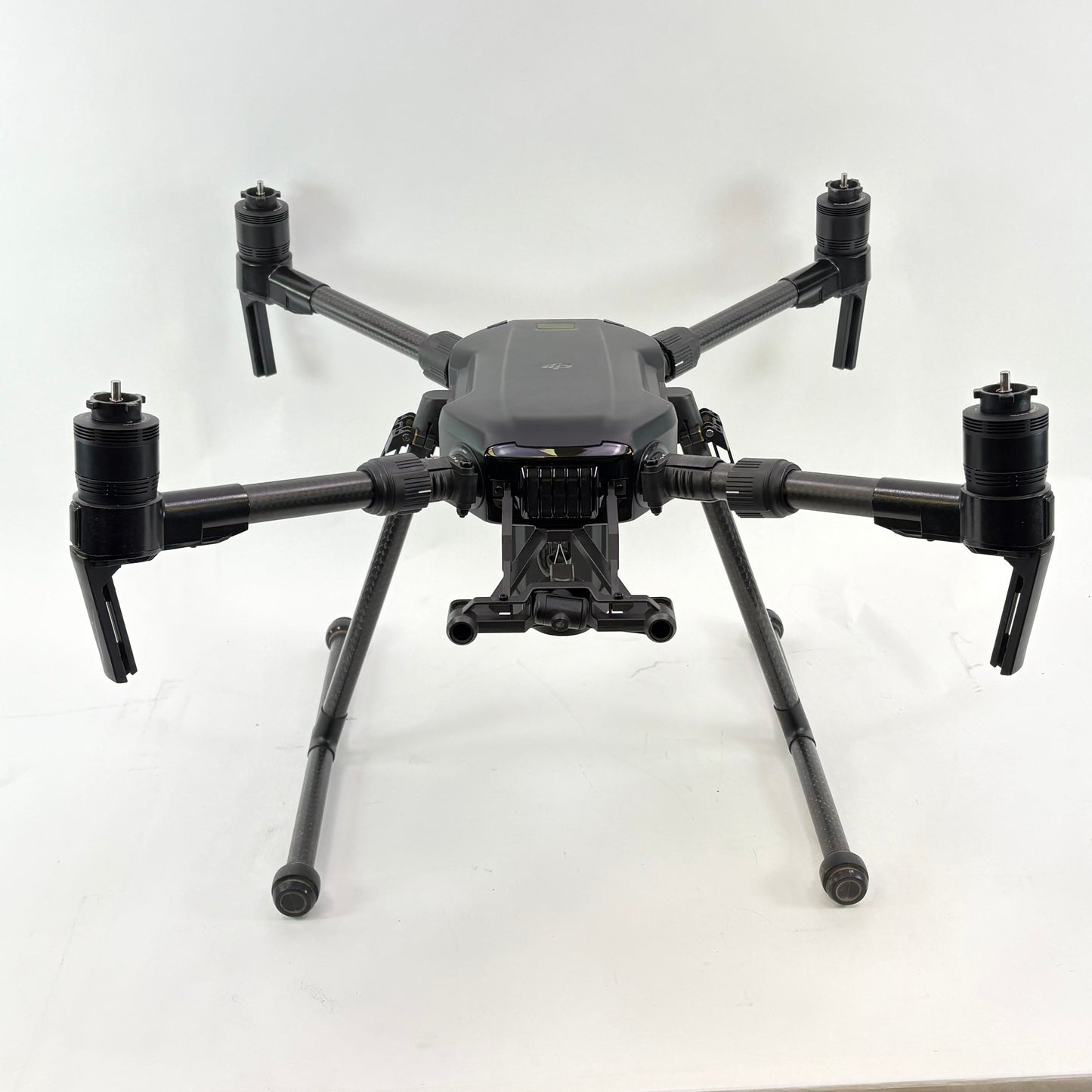  DJI Matrice 200 4K Quadcopter Camera Drone M200 8 Batteries And Controller 