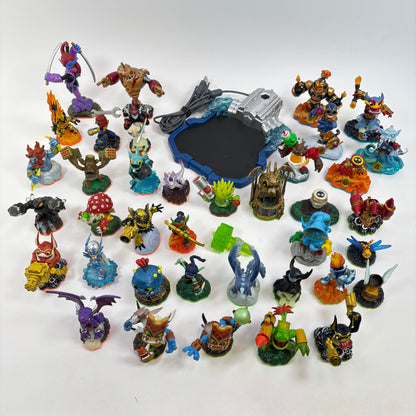 Activision Skylanders Superchargers Portal of Power 0000655 with Figures