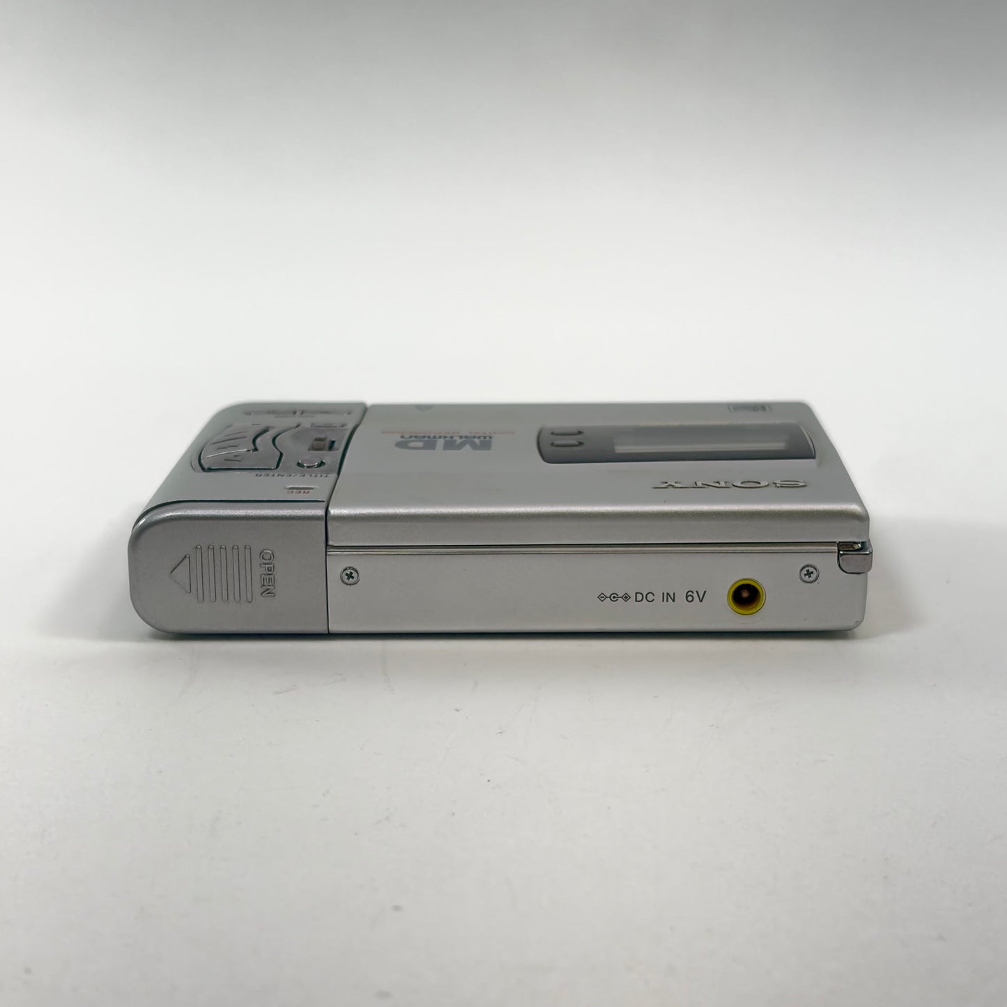 Sony MD Walkman Portable Minidisc Recorder MZ-R50 w/ Accessories (Tested Works)