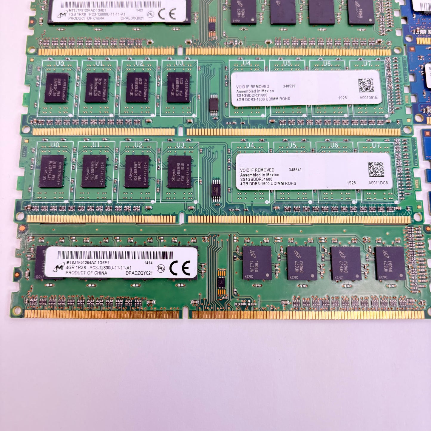 Lot of 32 4GB (1Rx8) RAM DDR3