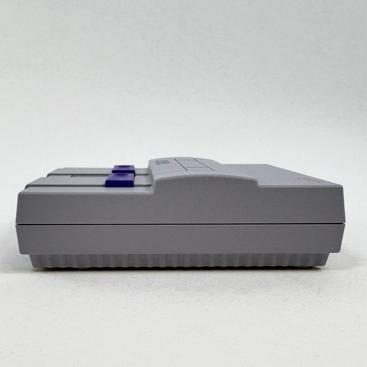 Super Nintendo SNES Classic Edition Video Game Console CLV-201 Gray