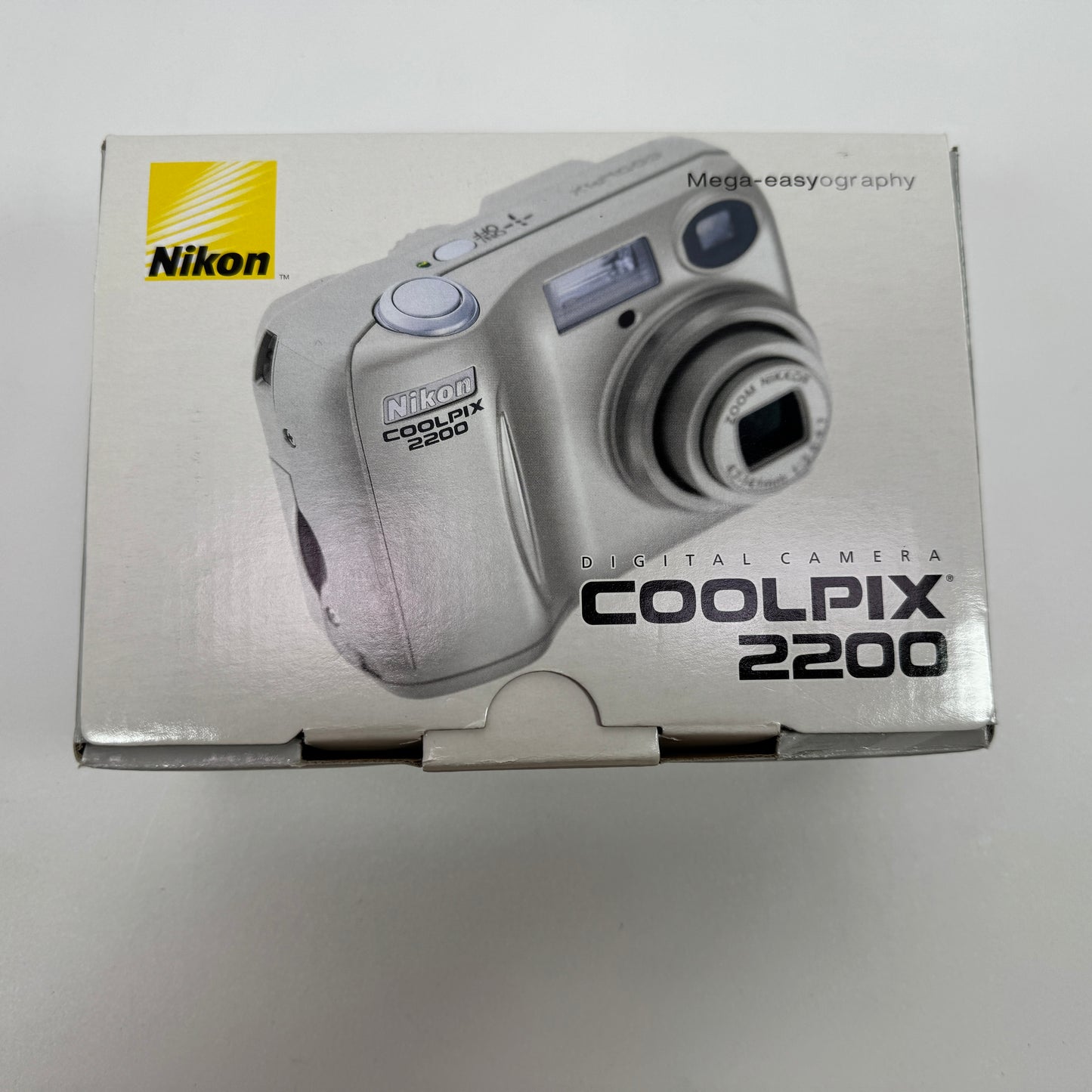 Nikon COOLPIX 2200 2.0MP Compact Camera