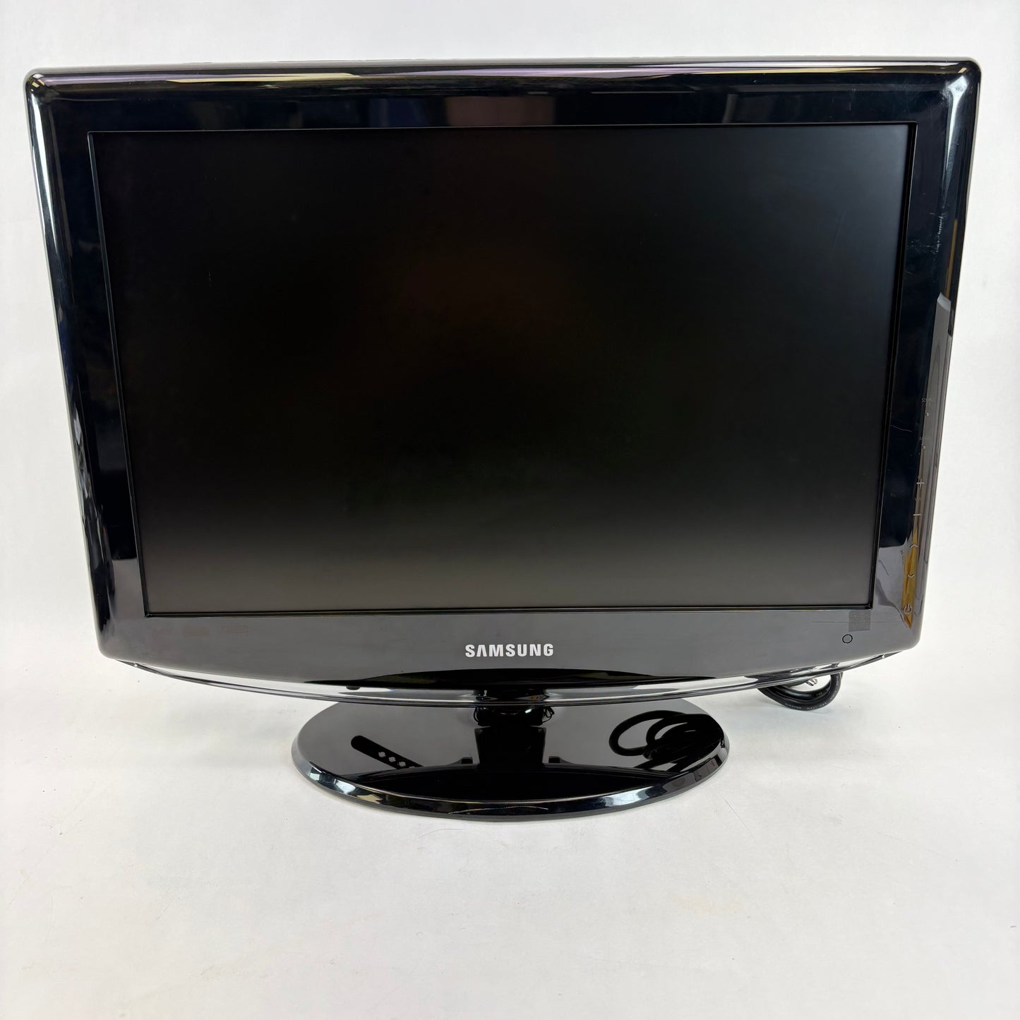 Samsung 19" LN-T1953H LN-T1953H LCD 720p Retro Gaming TV 2007