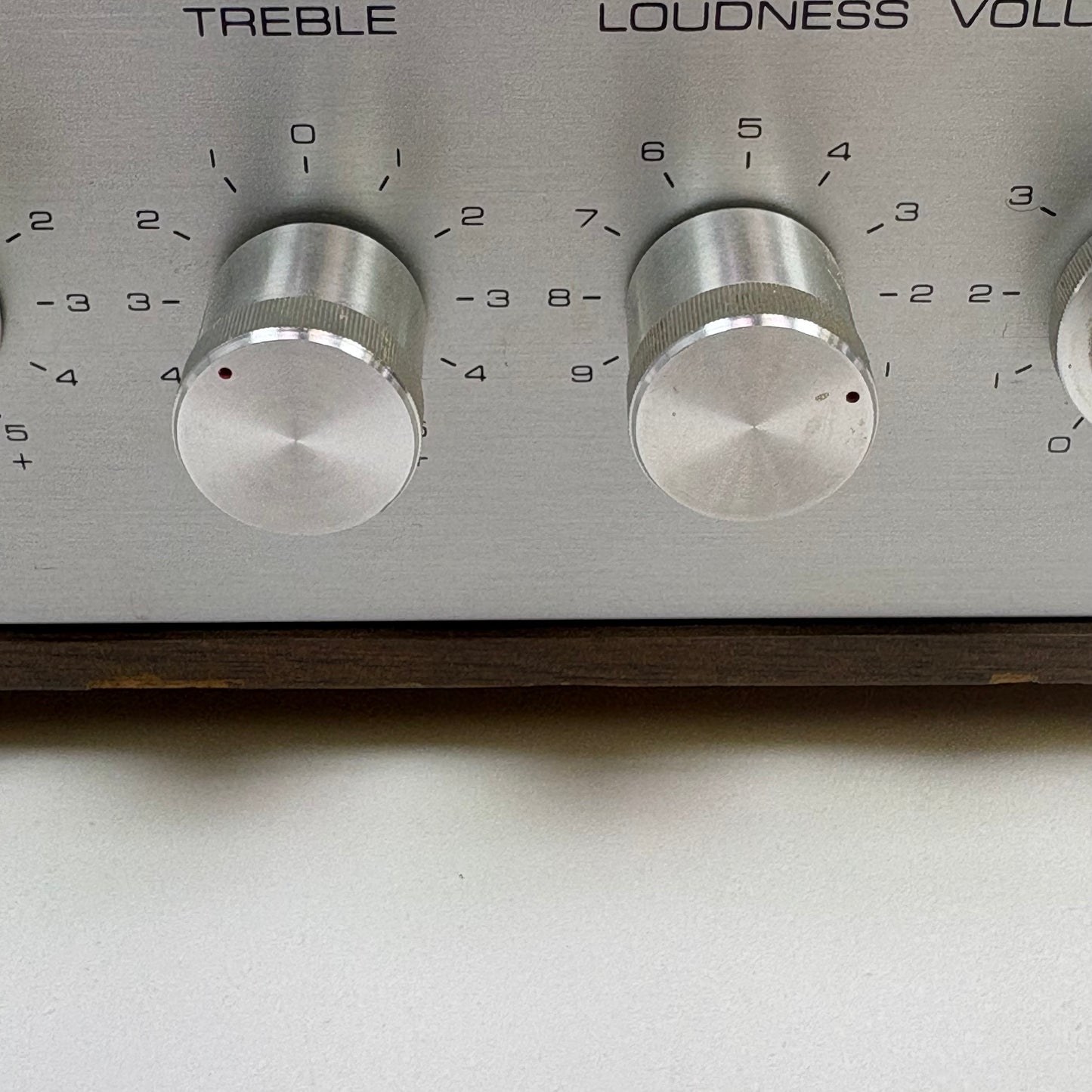 Yamaha CR-600 160 W 8 ohm 2 Channel Stereo Receiver
