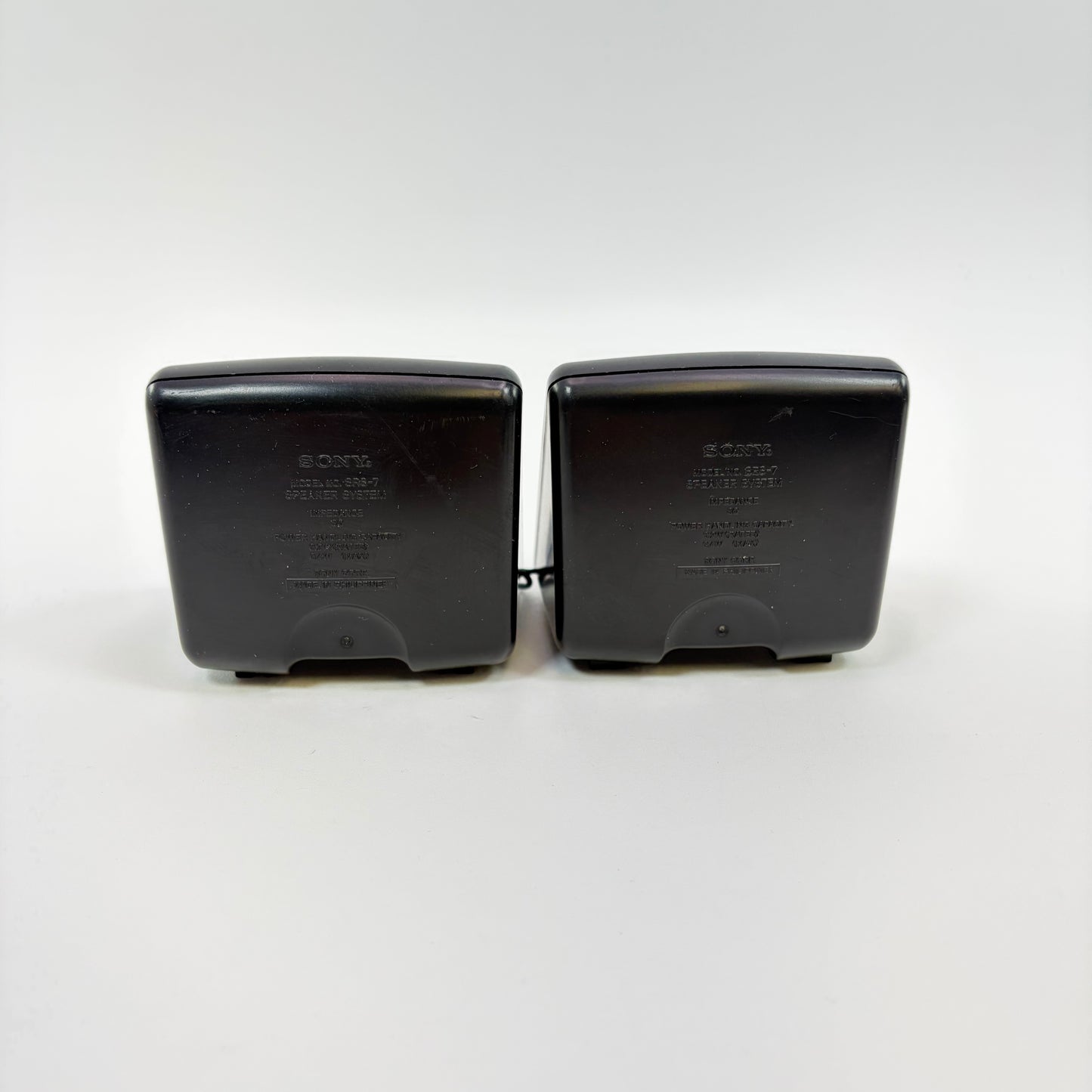 Sony MD Walkman Portable Minidisc Recorder MZ-R50 w/ Accessories (Tested Works)