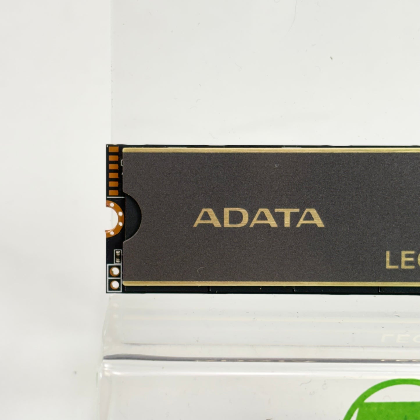 ADATA 2280mm Legend 800 Gold 2TB M.2 NVMe Gen 3.0 x 4 SSD SLEG-800G-2000GCS-S38