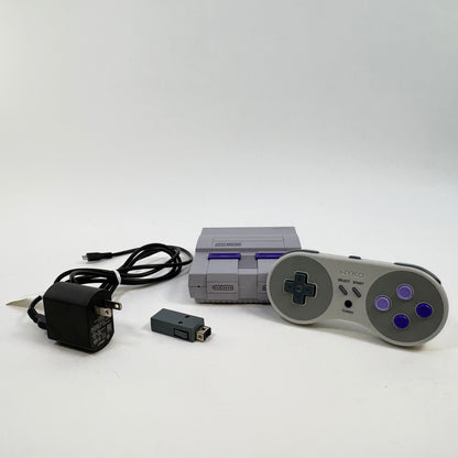 Super Nintendo SNES Classic Edition Video Game Console CLV-201 Gray