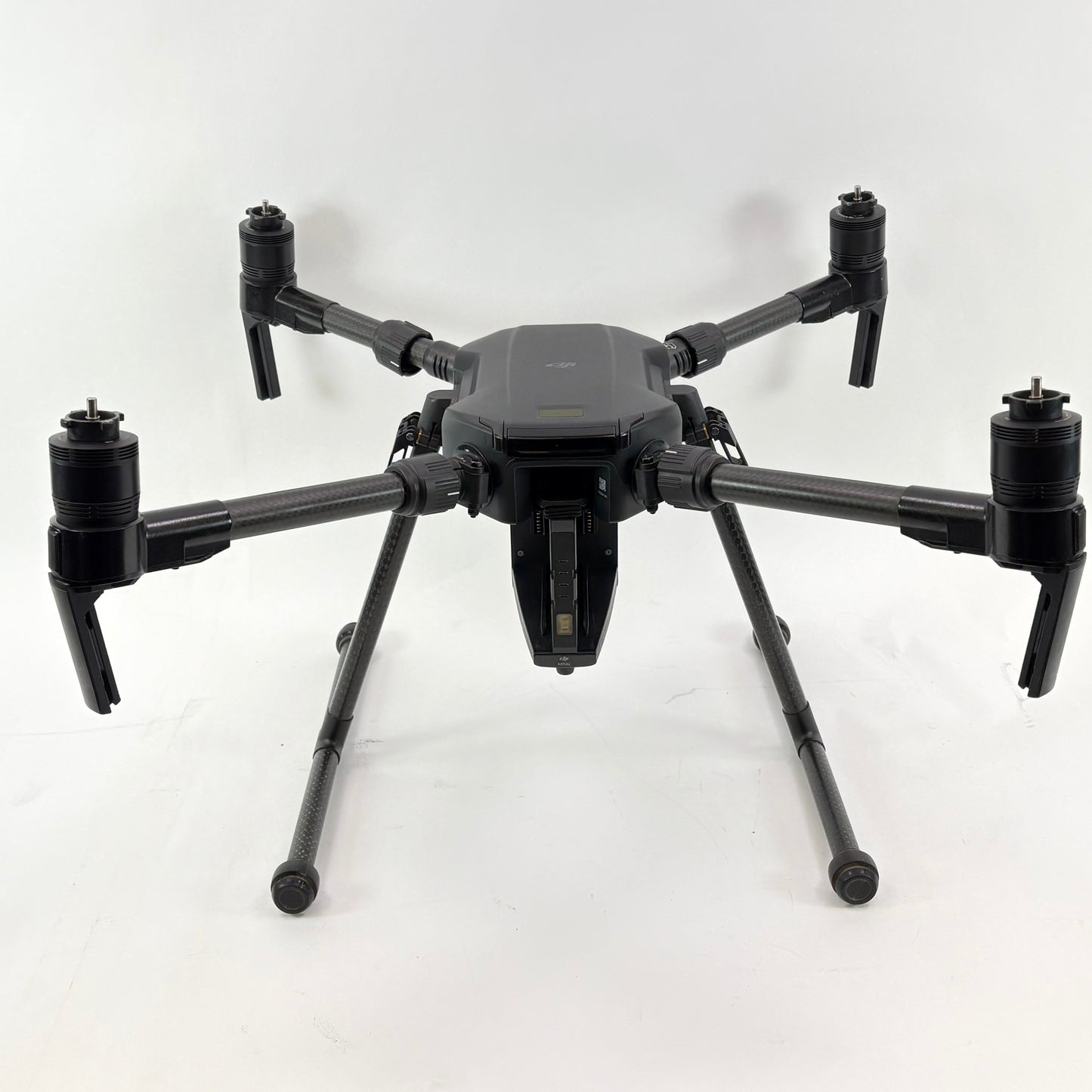  DJI Matrice 200 4K Quadcopter Camera Drone M200 8 Batteries And Controller 
