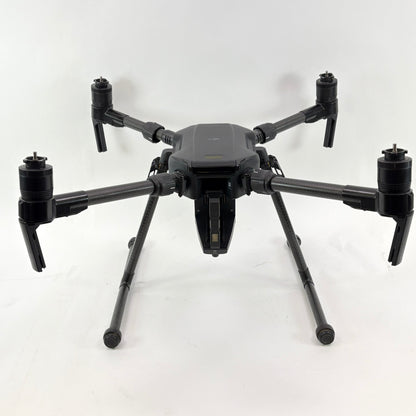  DJI Matrice 200 4K Quadcopter Camera Drone M200 8 Batteries And Controller 
