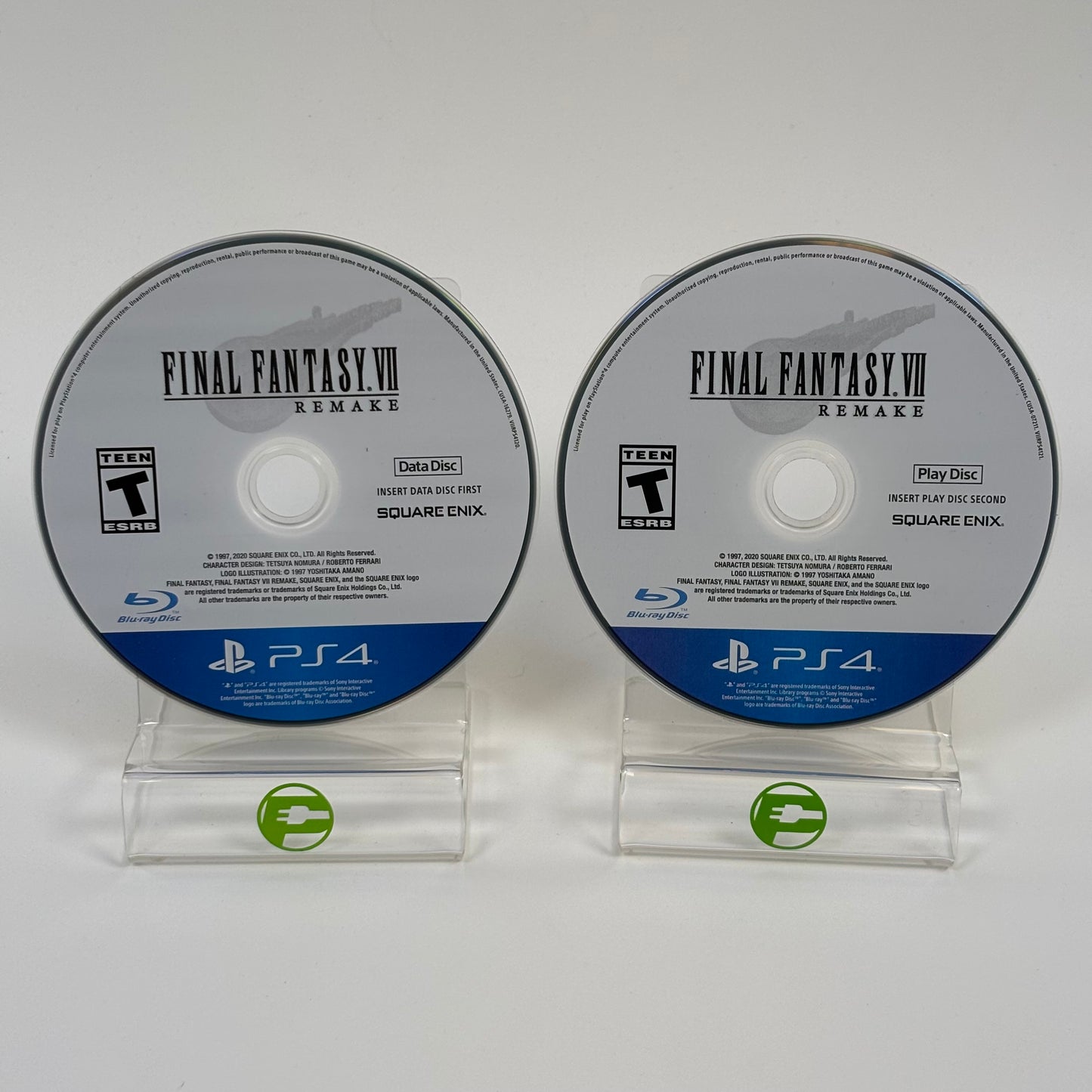 Final Fantasy VII Remake [Deluxe Edition] (Sony PlayStation 4 PS4, 2020)
