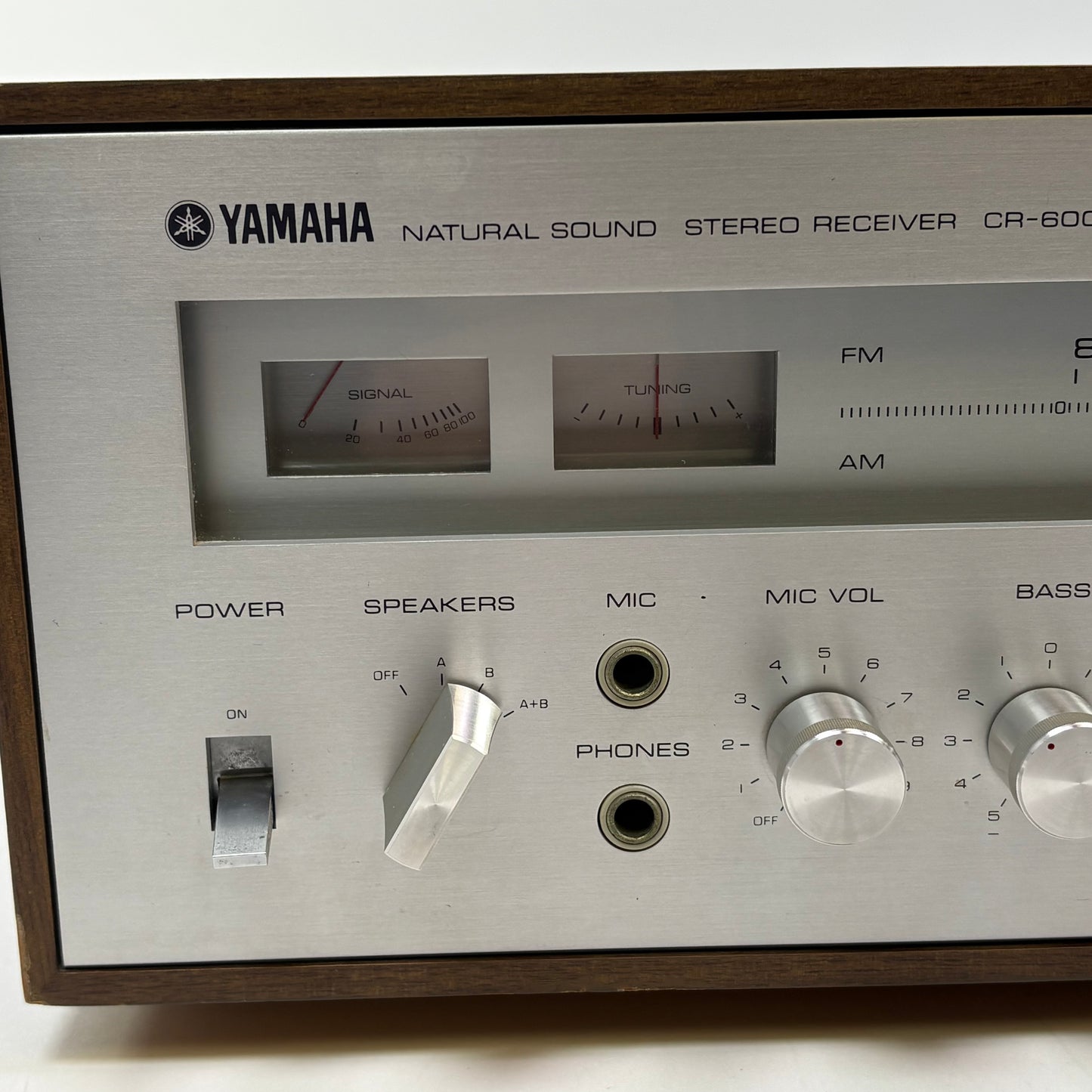 Yamaha CR-600 160 W 8 ohm 2 Channel Stereo Receiver