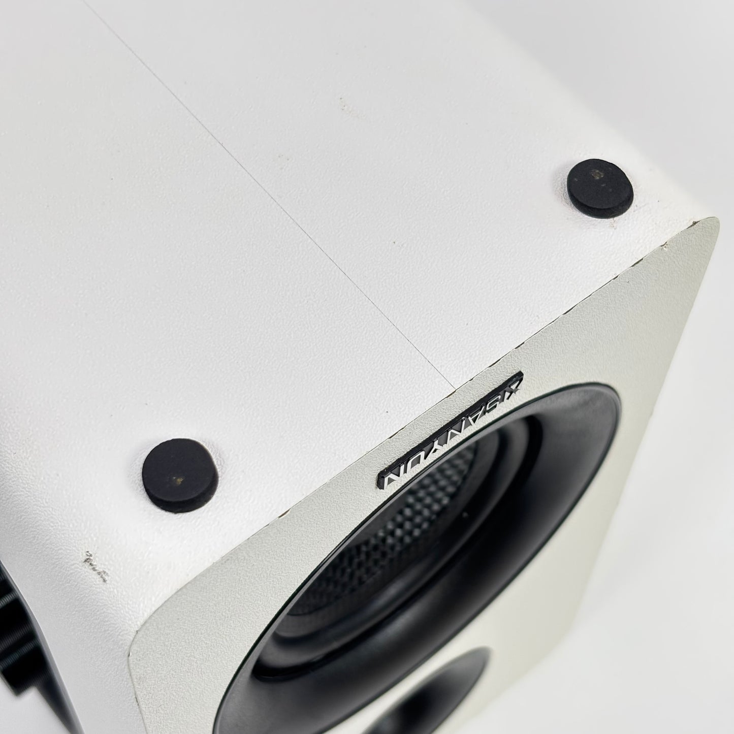 Sanyun SW-208 Bluetooth 5.0 Bookshelf Speaker White