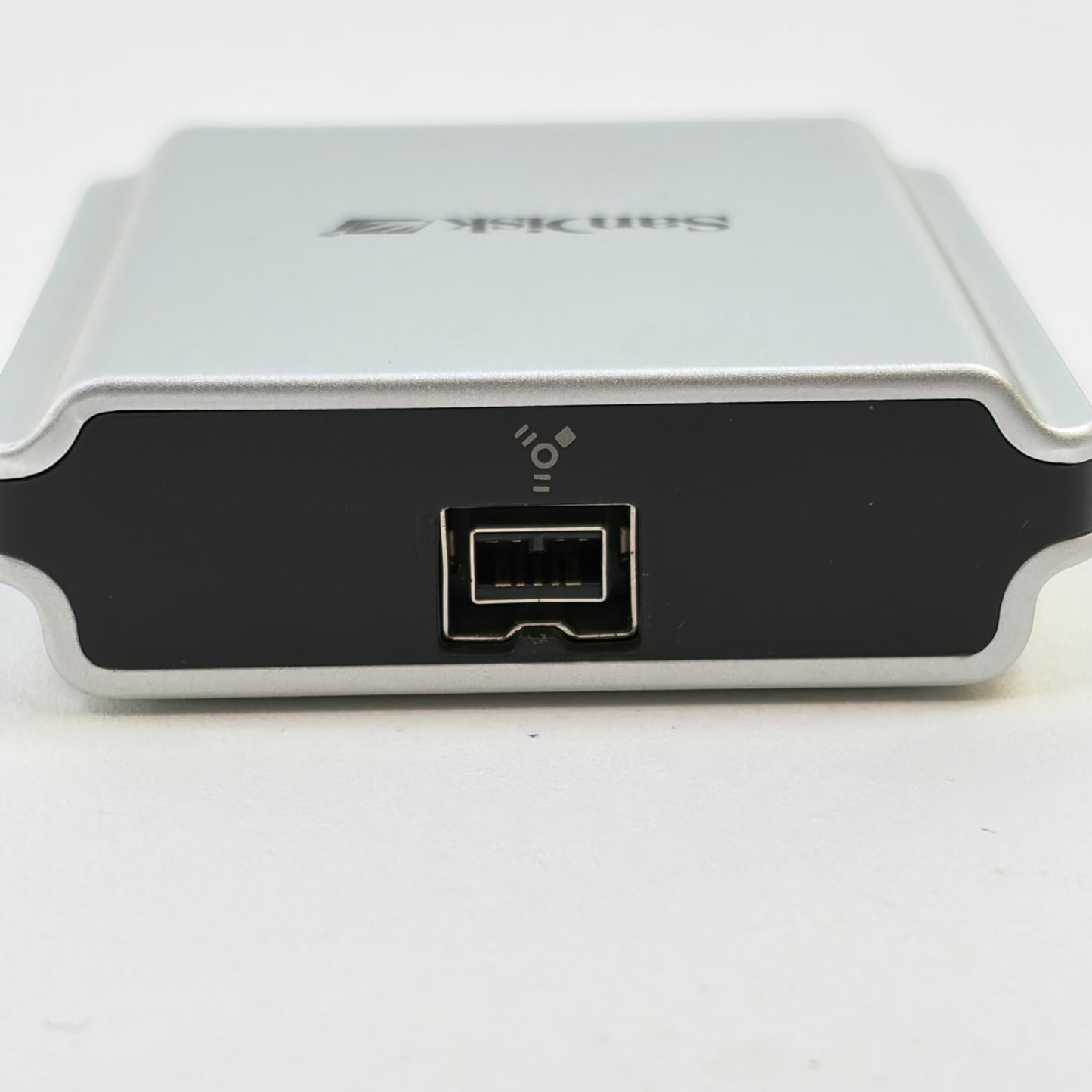 Sandisk SDDRX4-CF Extreme FireWire Reader 