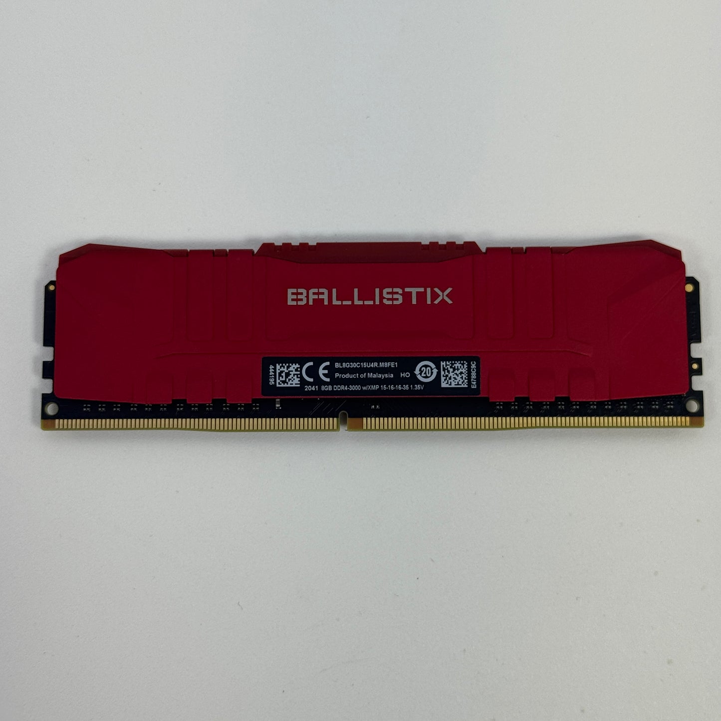 Crucial Ballistix 16GB (2x8GB) RAM DDR4 3000MHz BL8G30C15U4R.M8FE1