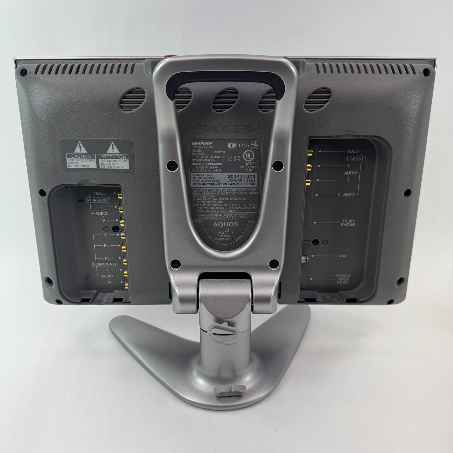 Sharp AQUOS 13" LC-13B2VA LCD Color TV 2003 w/ Remote