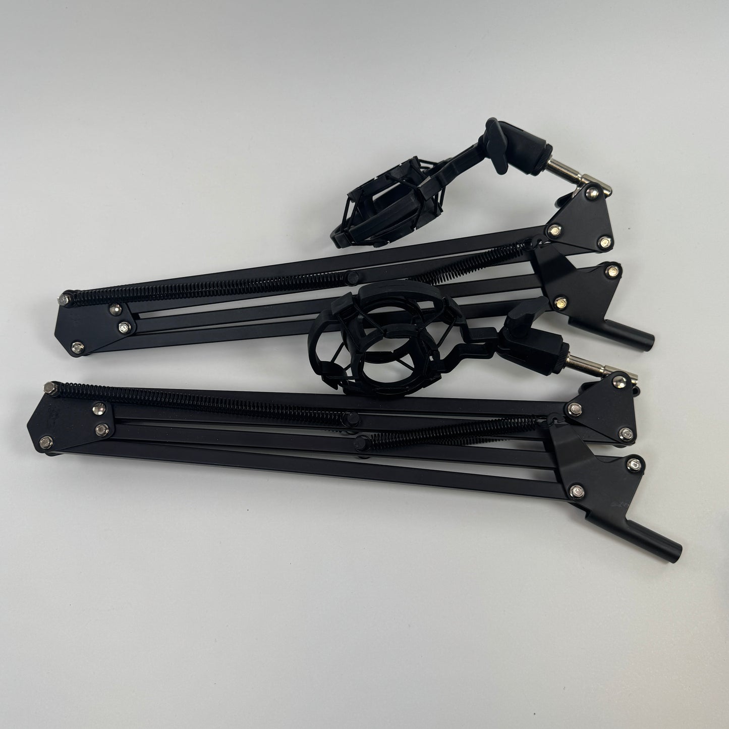 Hayner-Seek Podcast Equipment Bundle for 2  P900